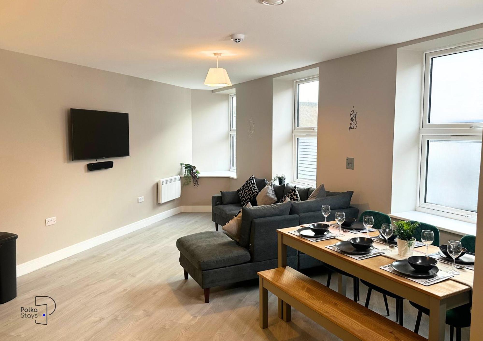Hanley, Stoke - Modern Spacious Apartments By Polkastays Екстер'єр фото