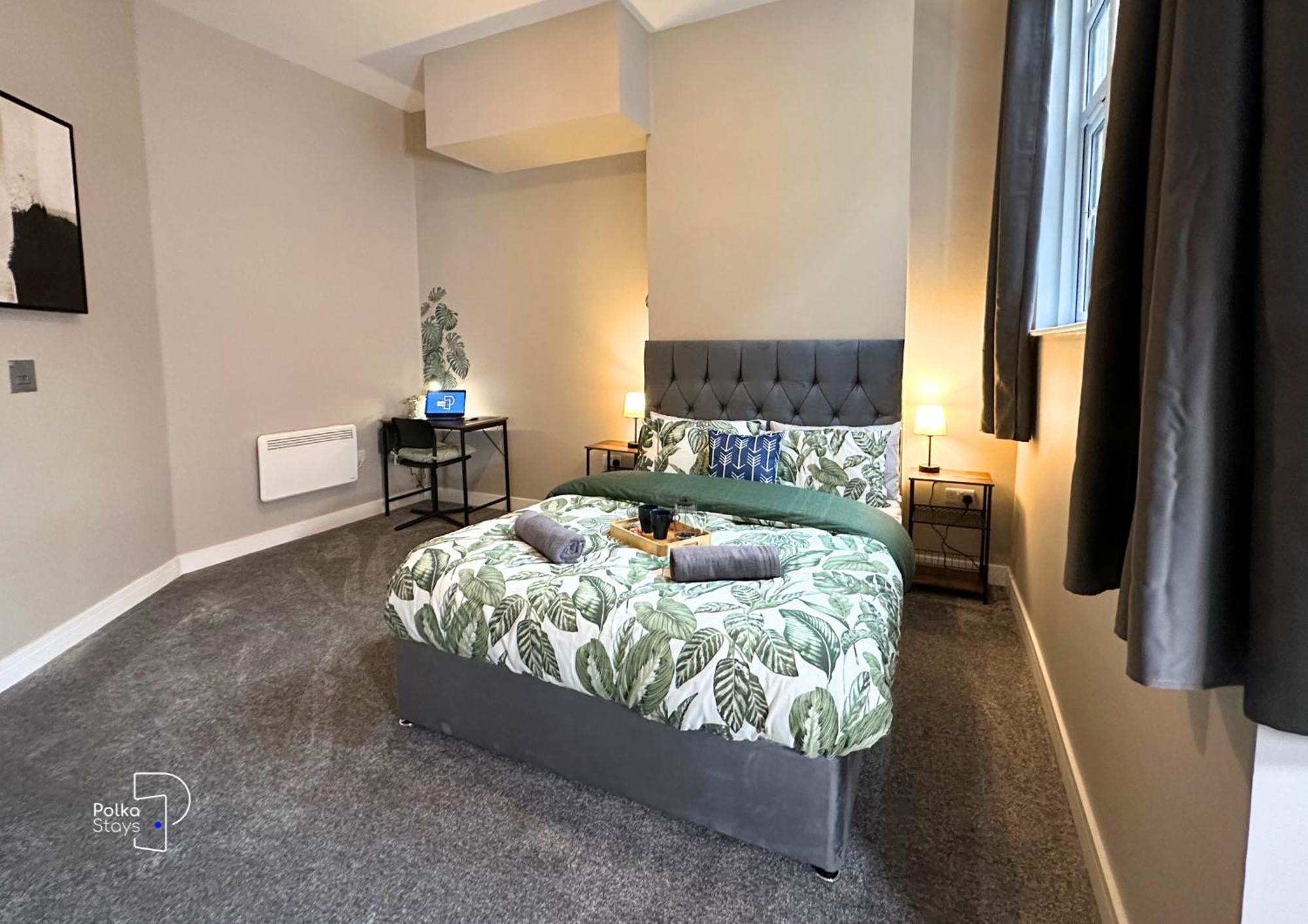 Hanley, Stoke - Modern Spacious Apartments By Polkastays Екстер'єр фото