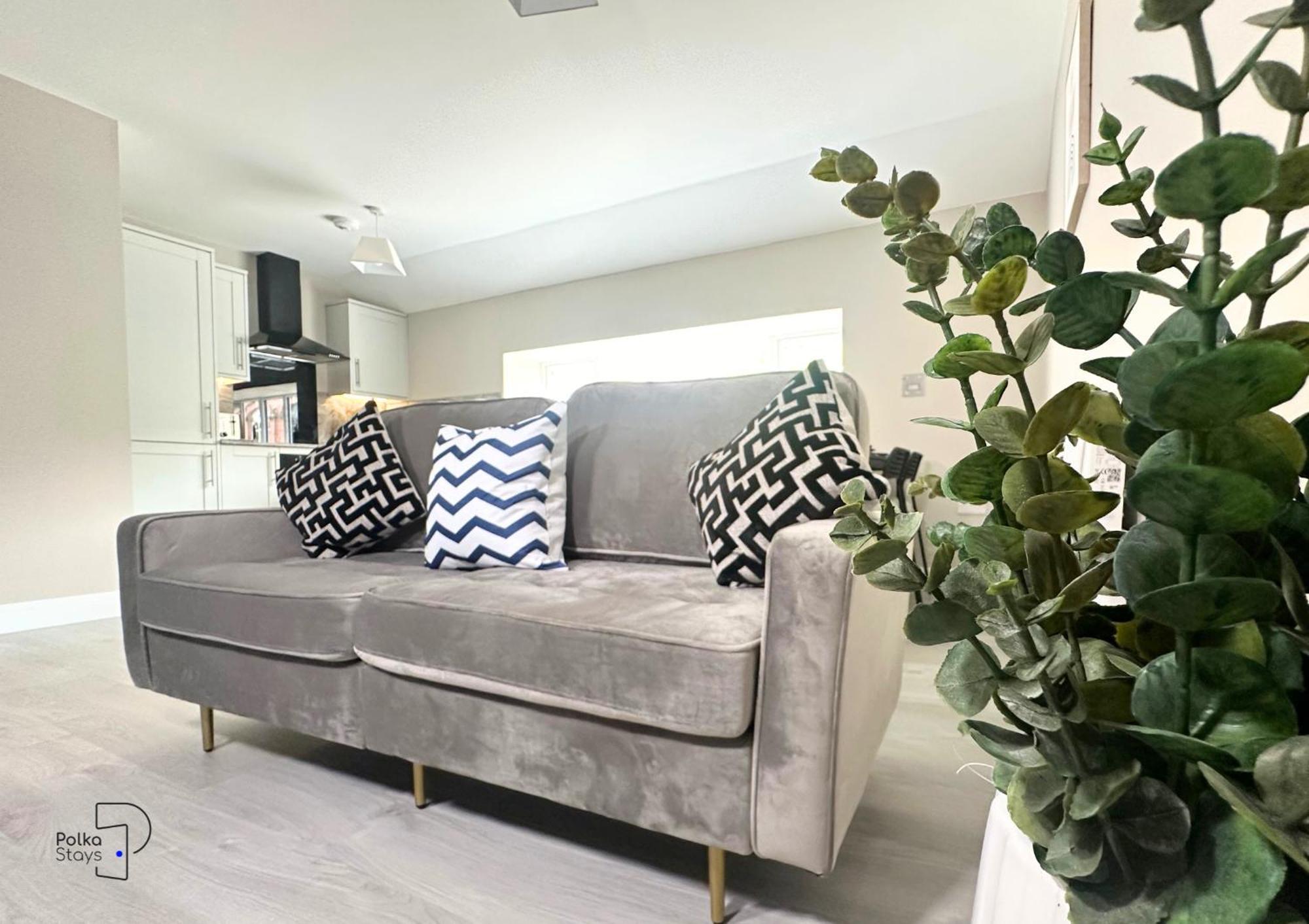 Hanley, Stoke - Modern Spacious Apartments By Polkastays Екстер'єр фото