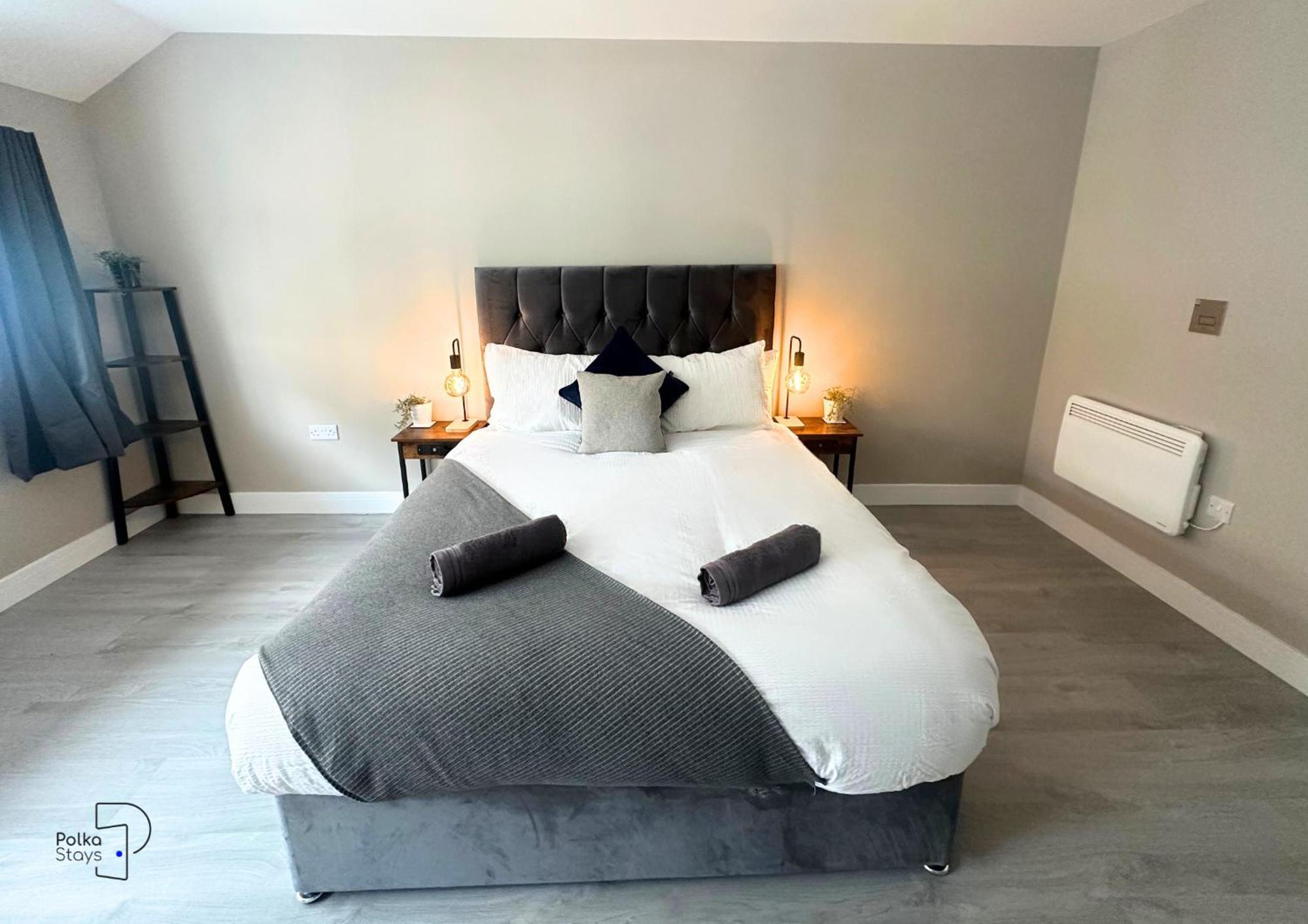 Hanley, Stoke - Modern Spacious Apartments By Polkastays Екстер'єр фото