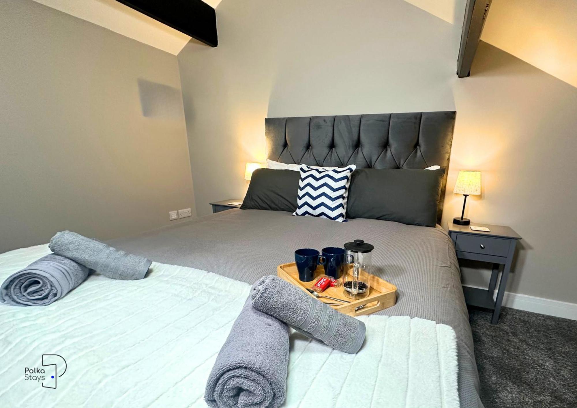 Hanley, Stoke - Modern Spacious Apartments By Polkastays Екстер'єр фото