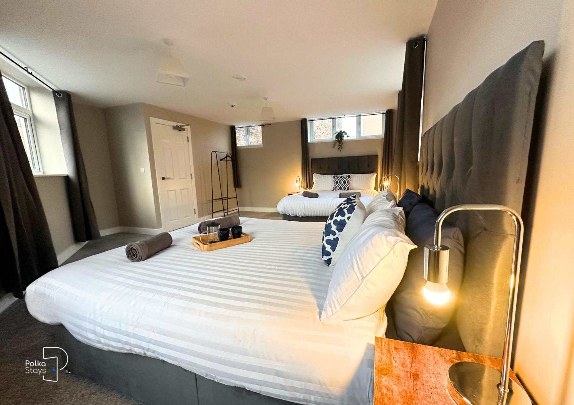 Hanley, Stoke - Modern Spacious Apartments By Polkastays Екстер'єр фото