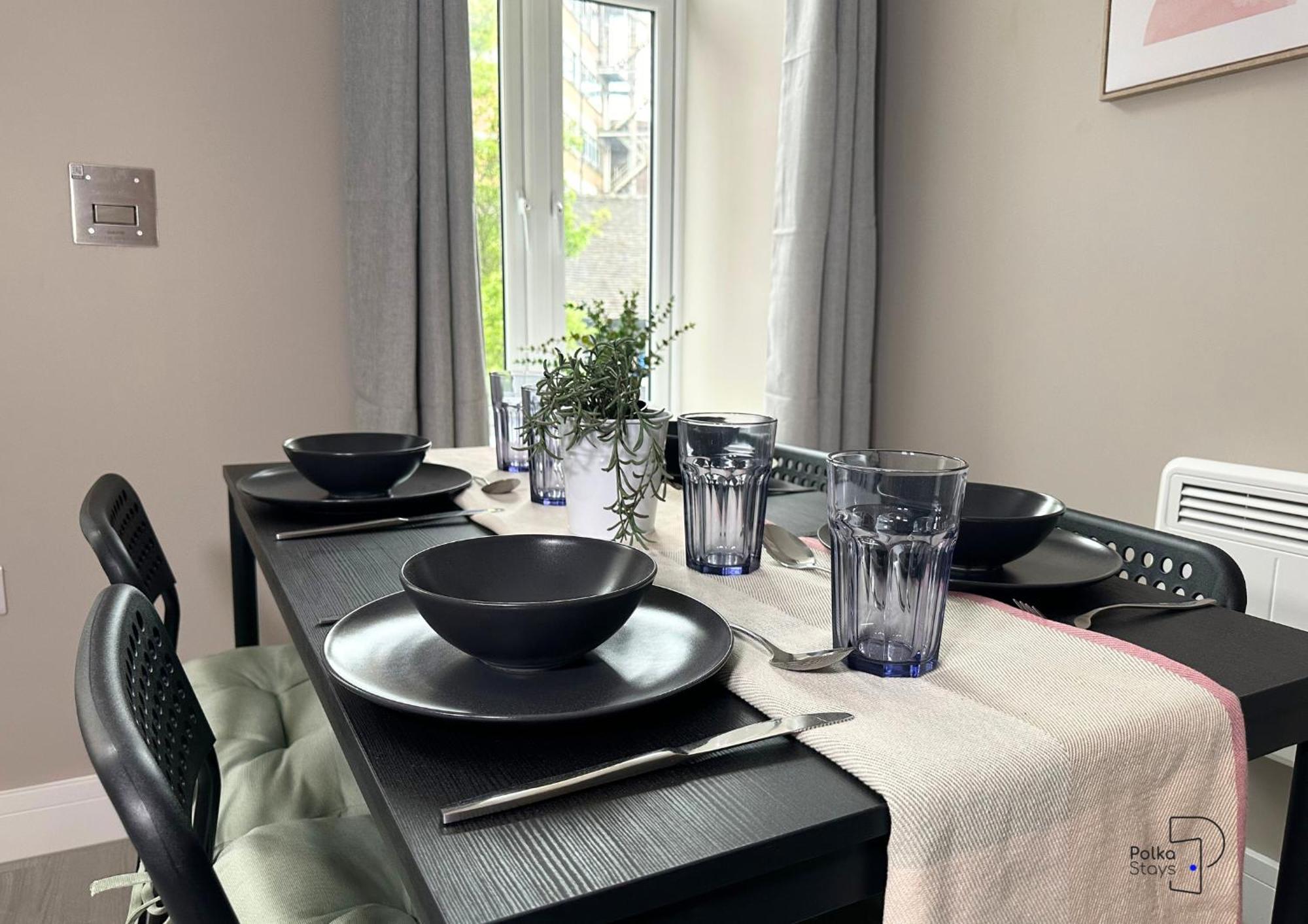 Hanley, Stoke - Modern Spacious Apartments By Polkastays Екстер'єр фото