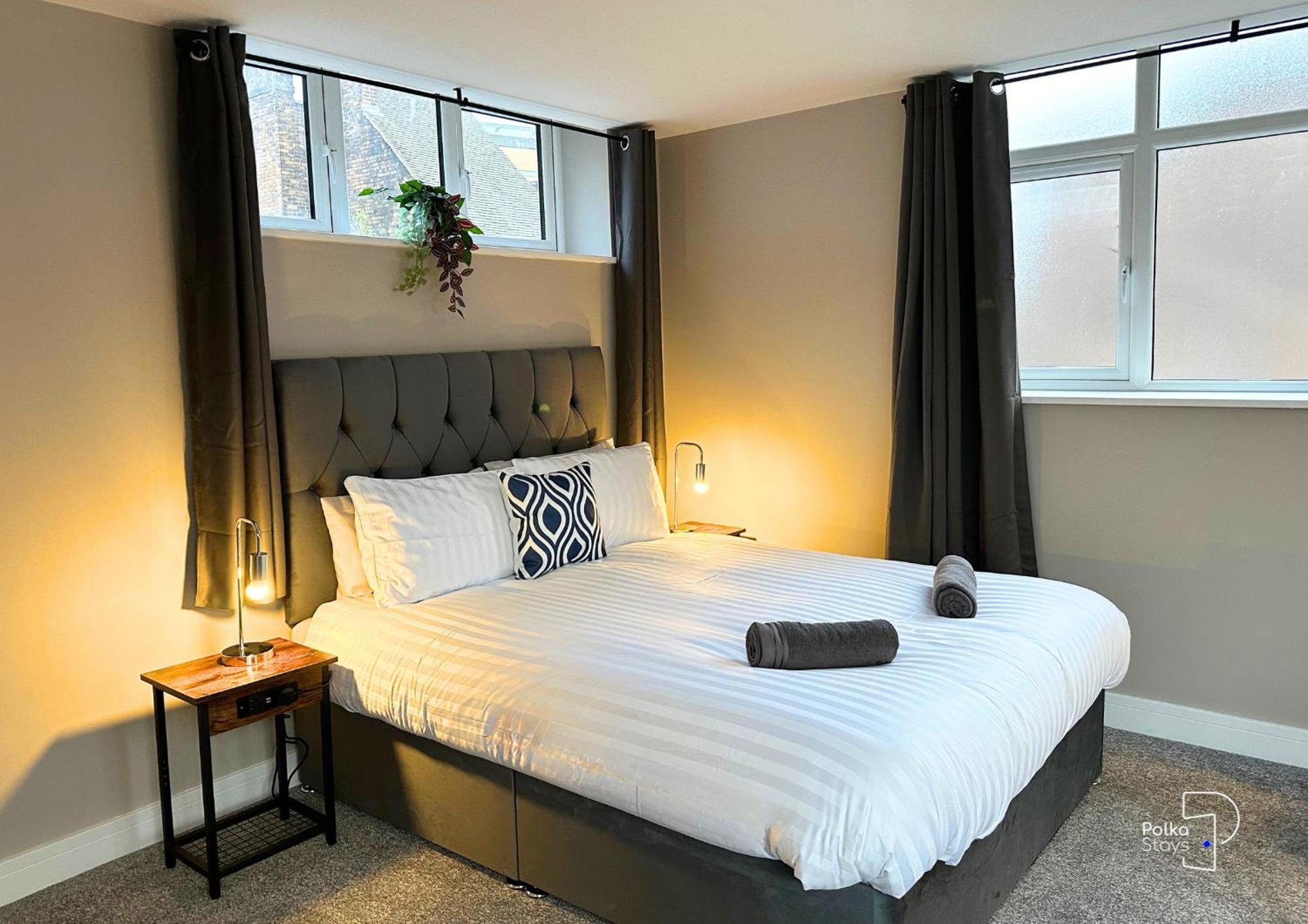 Hanley, Stoke - Modern Spacious Apartments By Polkastays Екстер'єр фото